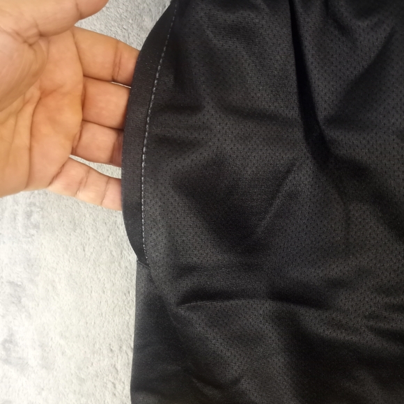 Mitchell & Ness Black and Gold Chicago Script Athletic Shorts size XL NWT - Picture 9 of 9